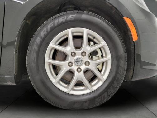 2024 Chrysler Pacifica Touring-L