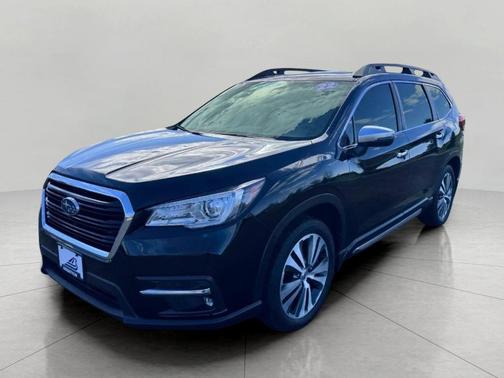 Crystal Black Silica 2022 Subaru Ascent Touring 7-Passenger