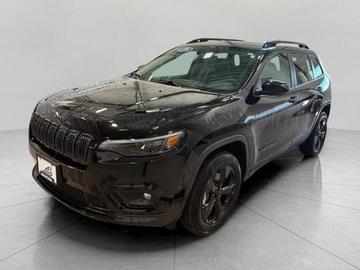 Diamond Black 2023 Jeep Cherokee Altitude Lux