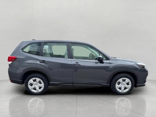 2022 Subaru Forester Base (CVT)