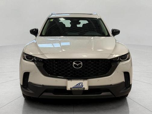 2026 Mazda CX-50 Premium