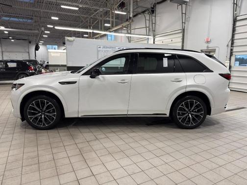 2025 Mazda CX-70 CX-70