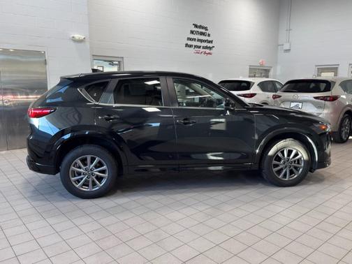 2025 Mazda CX-5 Select