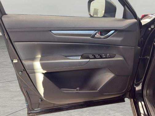 2025 Mazda CX-5 Select