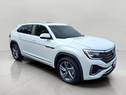 2024 Volkswagen Atlas Cross Sport 2.0T SEL R-Line