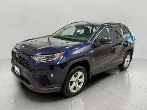 2020 Toyota RAV4 Hybrid XLE