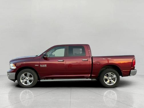 2017 RAM 1500 SLT