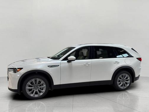Rhodium White Premium 2026 Mazda CX-90 3.3 Turbo Preferred