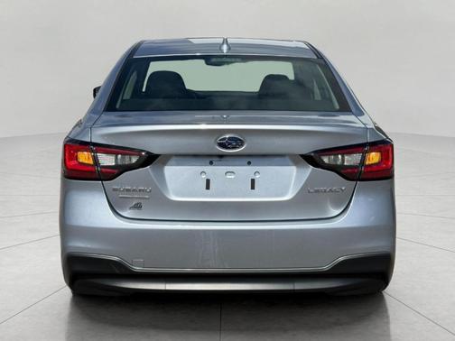 Ice Silver Metallic 2021 Subaru Legacy Premium