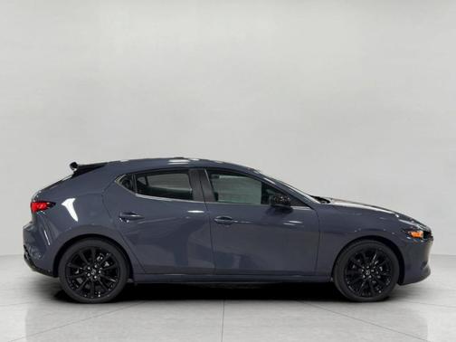 Polymetal Gray Metallic 2026 Mazda Mazda3 2.5 S Carbon Edition