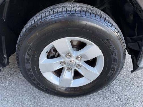 2020 RAM 1500 Classic SLT