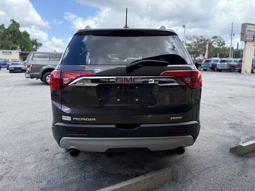 2019 GMC Acadia SLT-1