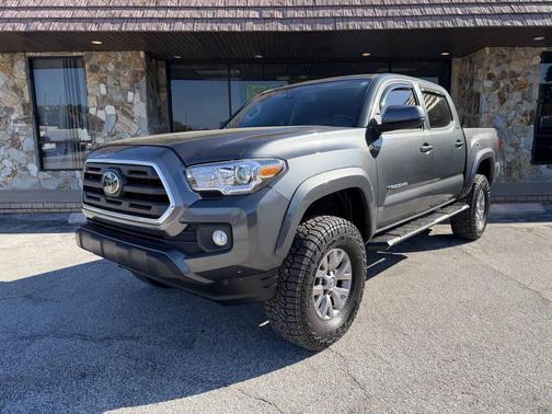 2018 Toyota Tacoma SR5