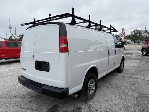 2020 Chevrolet Express 2500 RWD 2500 Regular Wheelbase WT