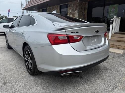 2022 Chevrolet Malibu FWD RS