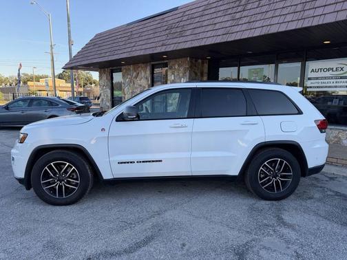 2019 Jeep Grand Cherokee Trailhawk