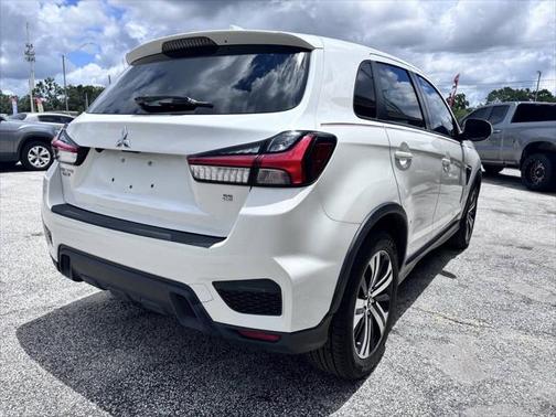 2020 Mitsubishi Outlander Sport SE