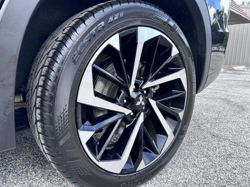 2022 Mitsubishi Outlander SEL 2.5 2WD