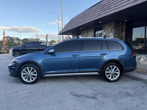 2019 Volkswagen Golf Alltrack TSI SE