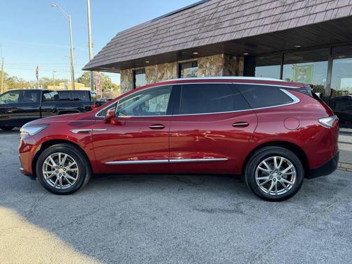 2022 Buick Enclave FWD Essence