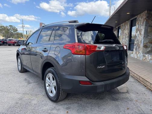 2014 Toyota RAV4 XLE