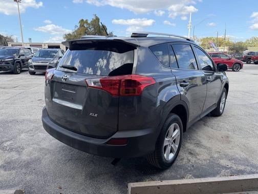 2014 Toyota RAV4 XLE