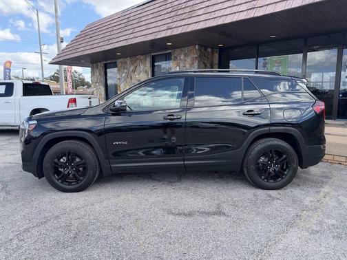 2022 GMC Terrain AWD AT4