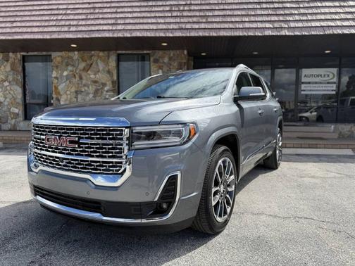 2020 GMC Acadia Denali