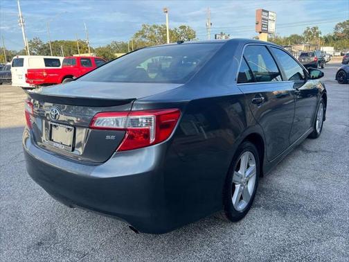 2013 Toyota Camry SE