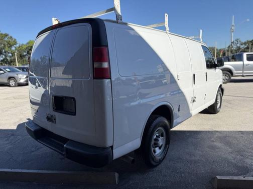 2017 Chevrolet Express 2500 Work Van