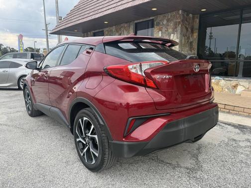 2018 Toyota C-HR XLE