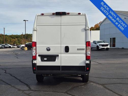 Bright White Clearcoat 2024 RAM ProMaster 2500 High Roof