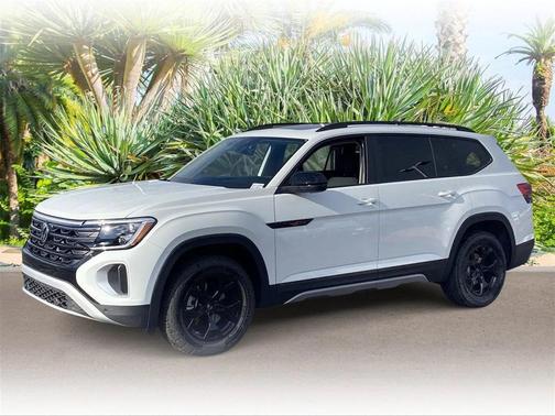 2025 Volkswagen Atlas 2.0T Peak Edition