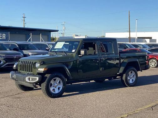 2022 Jeep Gladiator Sport S