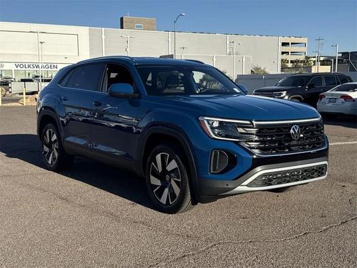 2025 Volkswagen Atlas Cross Sport 2.0T SE w/Technology