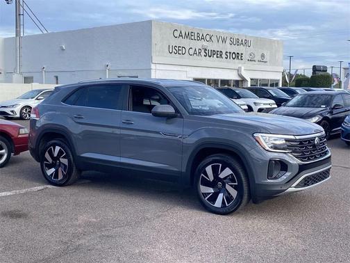2026 Volkswagen Atlas Cross Sport 2.0T SE w/Technology