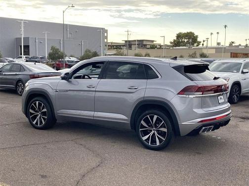 2026 Volkswagen Atlas Cross Sport 2.0T SEL Premium