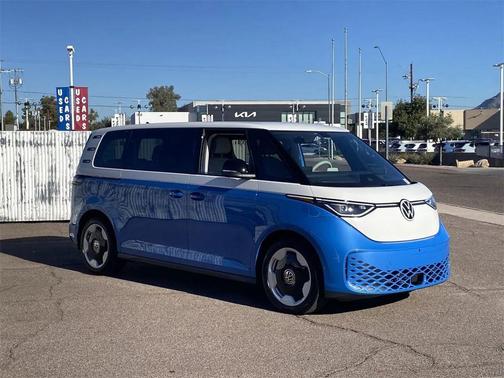 2025 Volkswagen ID. Buzz Pro S Plus with 4MOTION