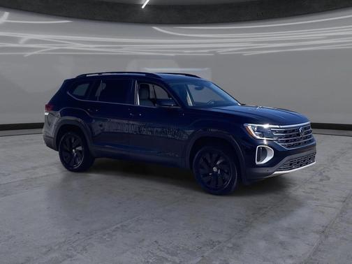 deep black pearl 2026 Volkswagen Atlas 2.0T SE w/Technology