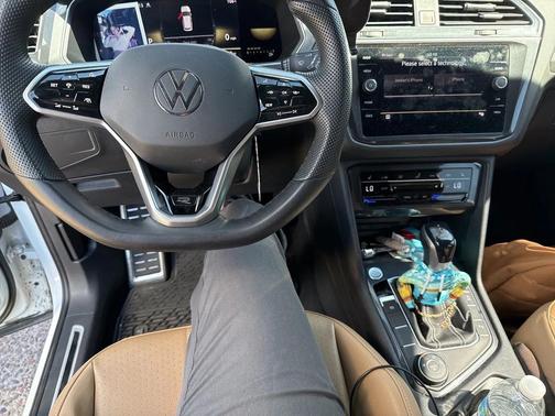 2022 Volkswagen Tiguan 2.0T SE R-Line Black 4MOTION