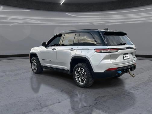2023 Jeep Grand Cherokee 4xe Trailhawk