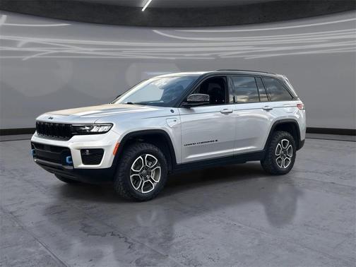 2023 Jeep Grand Cherokee 4xe Trailhawk