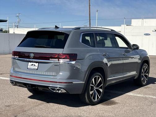 2025 Volkswagen Atlas 2.0T SEL Premium R-Line 4MOTION