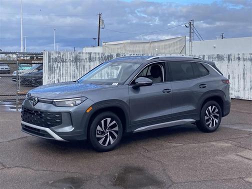 2026 Volkswagen Tiguan 2.0T S