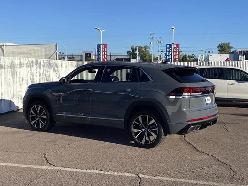 2025 Volkswagen Atlas Cross Sport 2.0T SEL Premium