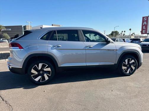 2025 Volkswagen Atlas Cross Sport 2.0T SEL