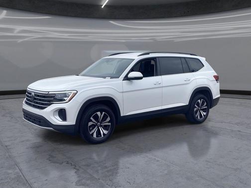 opal white pearl 2026 Volkswagen Atlas 2.0T SE