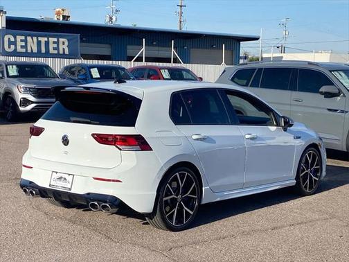 2024 Volkswagen Golf R 2.0T DSG