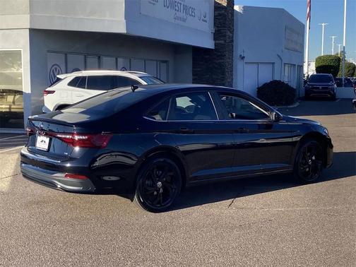 2026 Volkswagen Jetta 1.4T SE