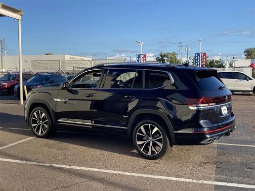 2026 Volkswagen Atlas 2.0T SEL Premium R-Line 4MOTION